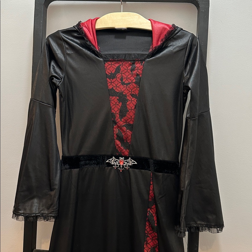 Spirit Halloween Girls Witch Costume Red and Black Sorceress Costume Size Medium